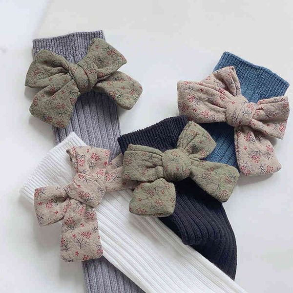 cute kid girls medium tube socks bows cotton breathable soft children non-slip newborn infant long l220716, Pink;yellow
cute kid girls medium tube socks bows cotton breathable soft children non-slip newborn infant long l220716, Pink;yellow