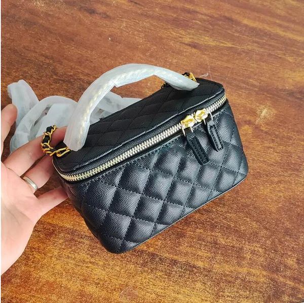fashion fine case box vanity caviar leather bags calfskin genuine leather handle totes with mirror camera phone card holder purse designer h
fashion fine case box vanity caviar leather bags calfskin genuine leather handle totes with mirror camera phone card holder purse designer h
