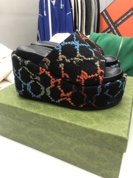 new design women's g sandals leisure fisherman's shoes flat bottom sponge electric embroidery 2021 leather one foot shoes 35-42, Black 
new design women's g sandals leisure fisherman's shoes flat bottom sponge electric embroidery 2021 leather one foot shoes 35-42, Black