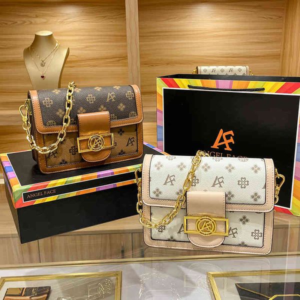 2022 factory wholesale new leather hatton bag women's french minority high-grade messenger chain autumn and winter texture trend
2022 factory wholesale new leather hatton bag women's french minority high-grade messenger chain autumn and winter texture trend