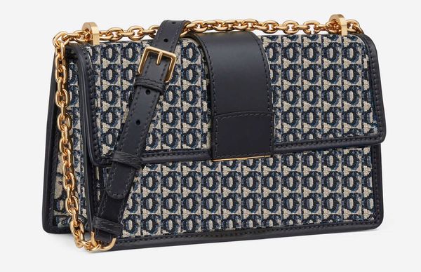 designer shoulder bags luxury crossbody classic womens handbags blue jacquard fabric flap with vintage gold finish metal buckle high-quality
designer shoulder bags luxury crossbody classic womens handbags blue jacquard fabric flap with vintage gold finish metal buckle high-quality