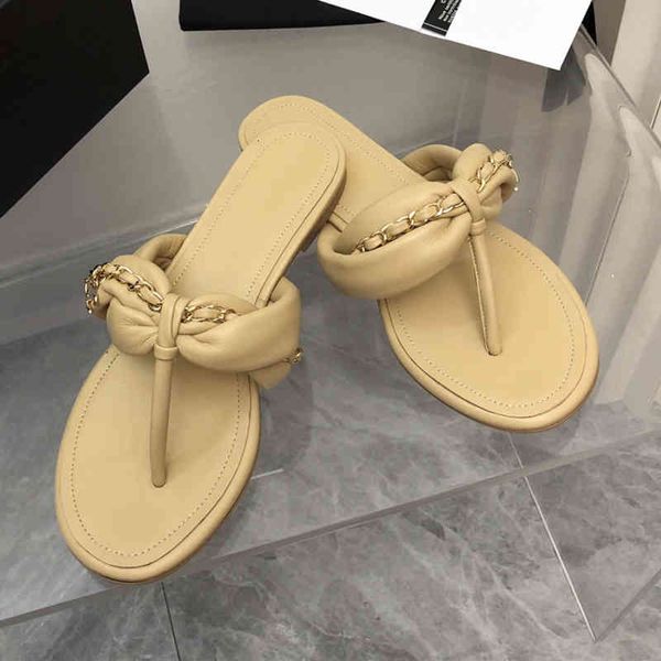 slippers spring and summer xiangjia sheepskin chain wristband herringbone clip foot sandals beach resort flat slippers women, Black
slippers spring and summer xiangjia sheepskin chain wristband herringbone clip foot sandals beach resort flat slippers women, Black