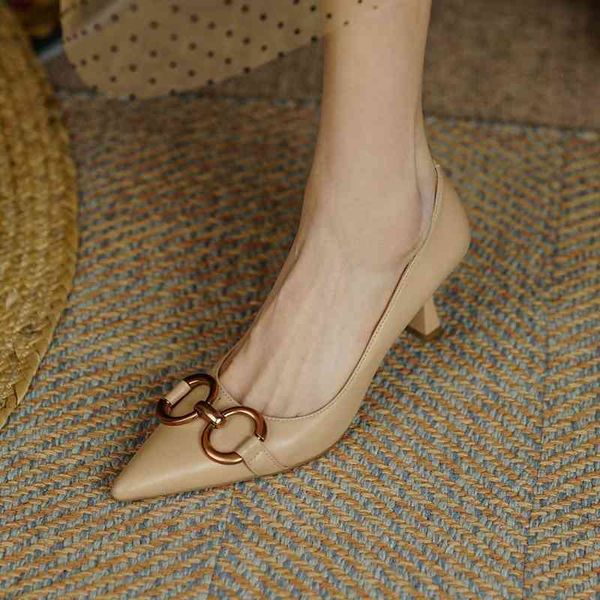 sandals autumn shallow mouth metal pointed glass heel high-heeled shoes temperament korean simple horse rank buckle women's single v8i7, Black
sandals autumn shallow mouth metal pointed glass heel high-heeled shoes temperament korean simple horse rank buckle women's single v8i7, Black