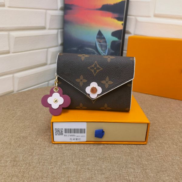 men and women wallet card leather short classic style designer luxury famous brand hand-held money with box size 12-9cm, Red;black
men and women wallet card leather short classic style designer luxury famous brand hand-held money with box size 12-9cm, Red;black