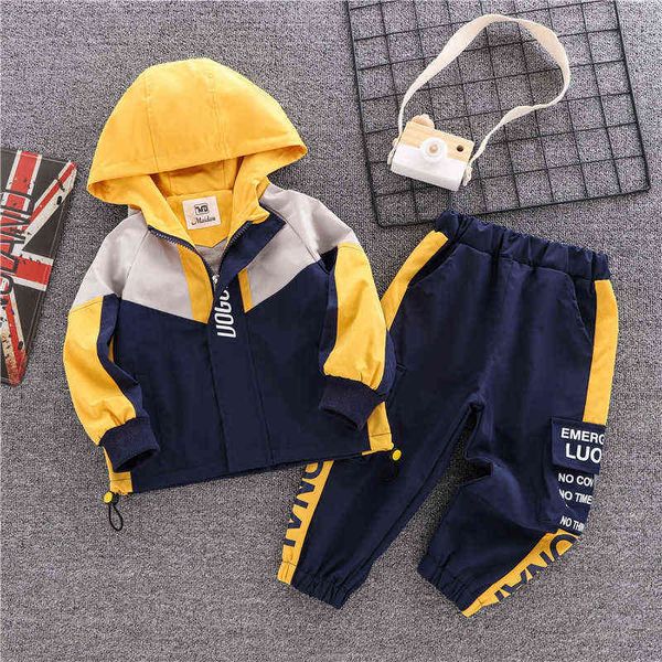 new spring and autumn boy children spring and autumn jacket western style warm jacket hoodie leisure sports suit j220718, Blue;gray
new spring and autumn boy children spring and autumn jacket western style warm jacket hoodie leisure sports suit j220718, Blue;gray