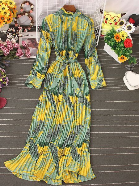 spring autumn dress temperament turtleneck waist slim long sleeves lace up wild floral maxi vestidos uk016 220518, Black;gray
spring autumn dress temperament turtleneck waist slim long sleeves lace up wild floral maxi vestidos uk016 220518, Black;gray