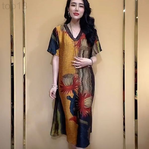 casual dresses designer net red spring and summer dress, your lady temperament, silk satin elegant loose, literary artistic large swing medi, Black;gray
casual dresses designer net red spring and summer dress, your lady temperament, silk satin elegant loose, literary artistic large swing medi, Black;gray