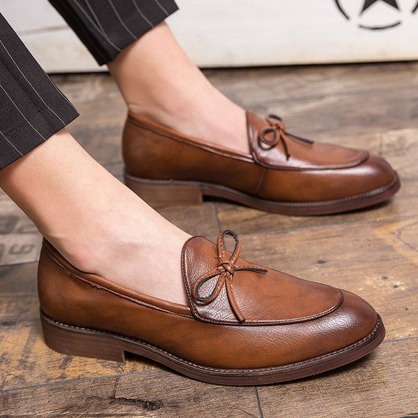 2022 new men dress shoes handmade brogue style paty leather wedding shoes men flats oxfords formal loafers shoes elegantes soft, Black
2022 new men dress shoes handmade brogue style paty leather wedding shoes men flats oxfords formal loafers shoes elegantes soft, Black
