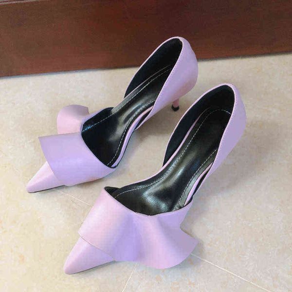 dress shoes women high heel pump ruffle crimped shape be toe shallow lacquer woman thin ladie party 220718, Black
dress shoes women high heel pump ruffle crimped shape be toe shallow lacquer woman thin ladie party 220718, Black