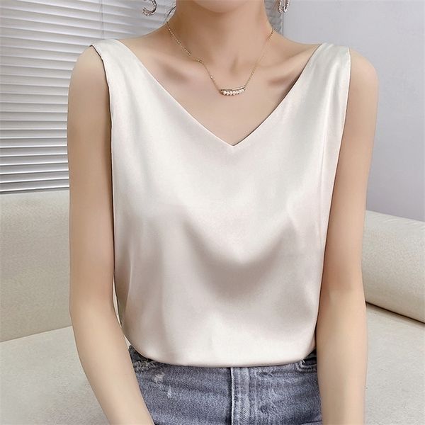summer shiny satin silk tshirt women harajuku t shirt sleeveless fashion t-shirt woman tee casual female luxury 220322, White
summer shiny satin silk tshirt women harajuku t shirt sleeveless fashion t-shirt woman tee casual female luxury 220322, White
