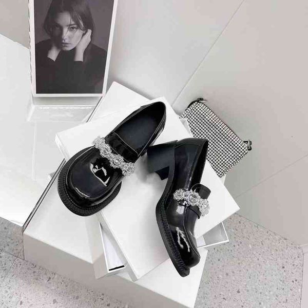dress shoes women's retro varnish leather shoes mary janes sneakers round toe medium high heels spring, Black
dress shoes women's retro varnish leather shoes mary janes sneakers round toe medium high heels spring, Black