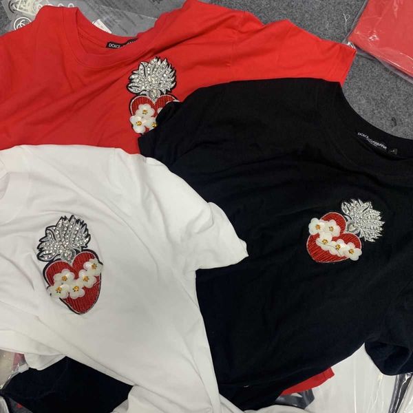europe station summer 2022 new love cotton round neck t-shirt temperament fashion couple short sleeve, White;black
europe station summer 2022 new love cotton round neck t-shirt temperament fashion couple short sleeve, White;black