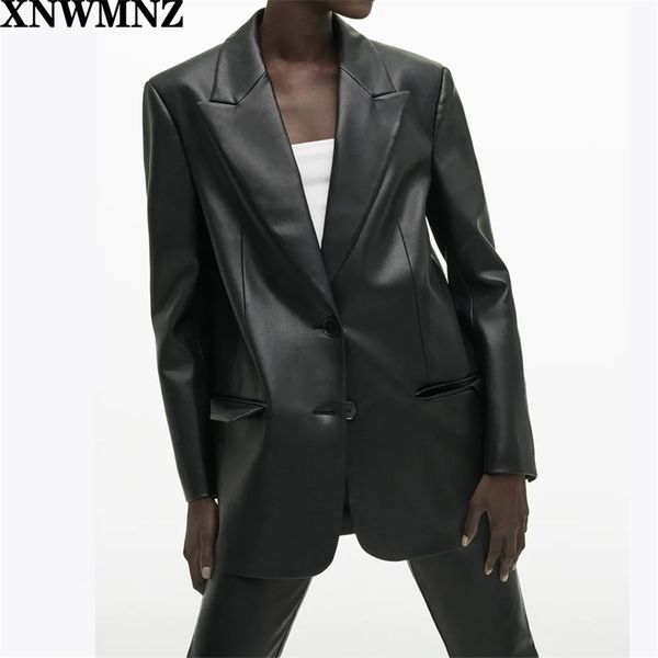 women faux leather oversized coat oversize blazer black lapel collar long sleeves flap pockets button 1255 703 210520, White;black
women faux leather oversized coat oversize blazer black lapel collar long sleeves flap pockets button 1255 703 210520, White;black