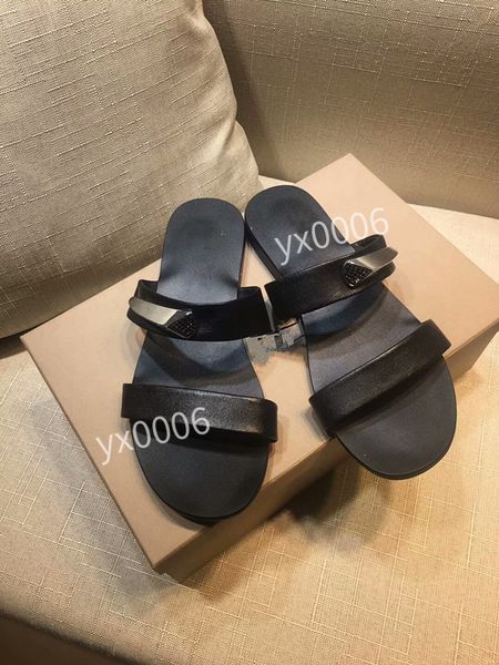 men and womens designer sandals foam rubber sandal fashion platform slides triangle metal slippers retro beach loafers round toe sandal 35-4, Black
men and womens designer sandals foam rubber sandal fashion platform slides triangle metal slippers retro beach loafers round toe sandal 35-4, Black
