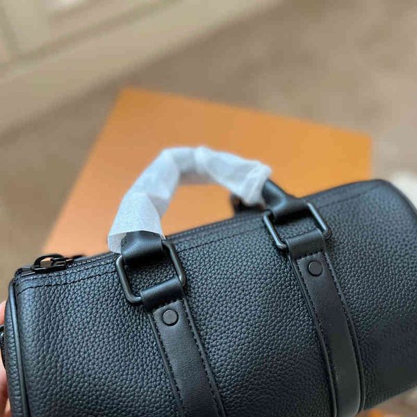 shoulder bag cylinder leather handbag women designer handbags tote crossbody bags female bucket bags pillow bag purses 220402
shoulder bag cylinder leather handbag women designer handbags tote crossbody bags female bucket bags pillow bag purses 220402