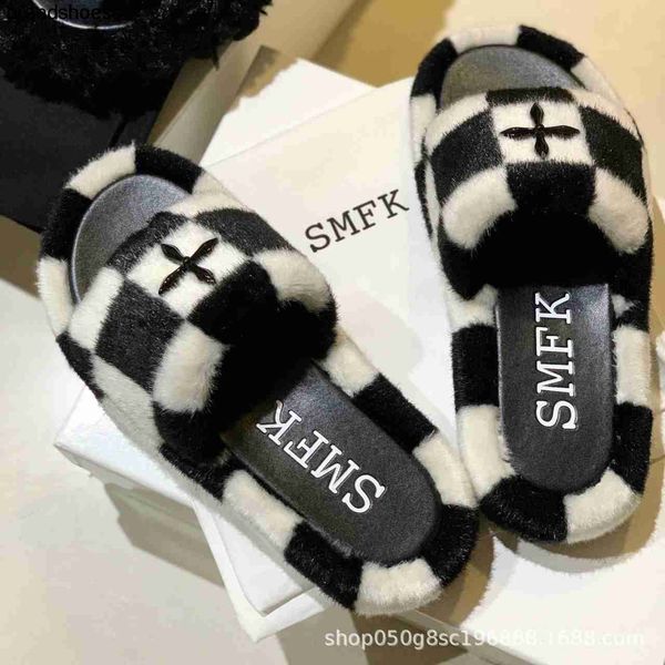 smfk r black and white checkerboard slippers maomao casual sports slippers
smfk r black and white checkerboard slippers maomao casual sports slippers