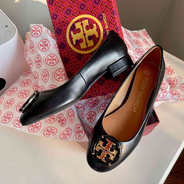 dress shoes tb sheepskin round head low heel shoes spring shallow mouth work clothes women's flat bottomed versatile, Black
dress shoes tb sheepskin round head low heel shoes spring shallow mouth work clothes women's flat bottomed versatile, Black