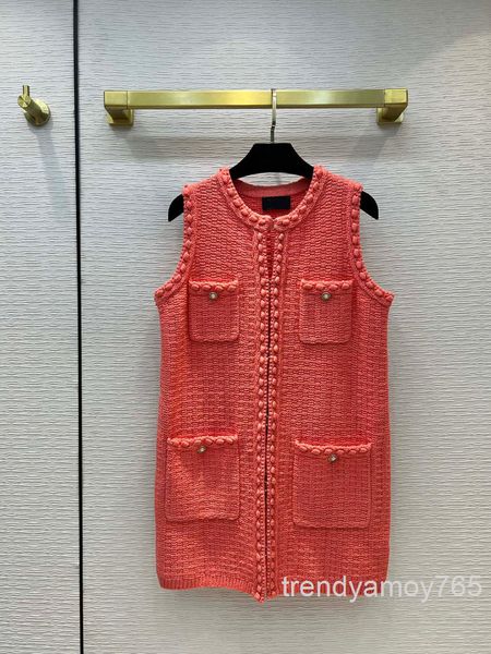 women's vests medium and long waistcoat temperament simple four pocket straight tube thin women's high-end private, Black;white
women's vests medium and long waistcoat temperament simple four pocket straight tube thin women's high-end private, Black;white