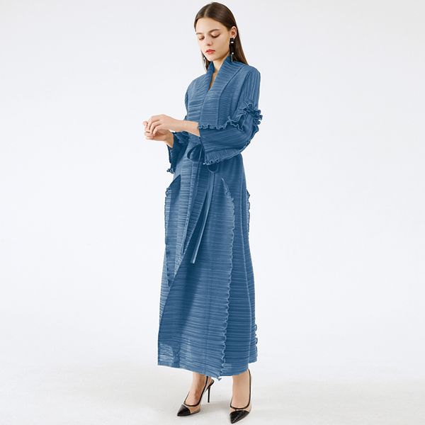 miyake pleated long petal sleeve dress lapel cardigan sashes plus size high long green dress winter women aesthetic clothes 210303, Black;gray
miyake pleated long petal sleeve dress lapel cardigan sashes plus size high long green dress winter women aesthetic clothes 210303, Black;gray
