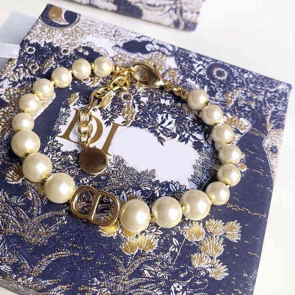 new pearl bracelet women's quality light luxury style versatile personalized hand accessories jewel fine accessories sale outlet exclus, Golden;silver
new pearl bracelet women's quality light luxury style versatile personalized hand accessories jewel fine accessories sale outlet exclus, Golden;silver
