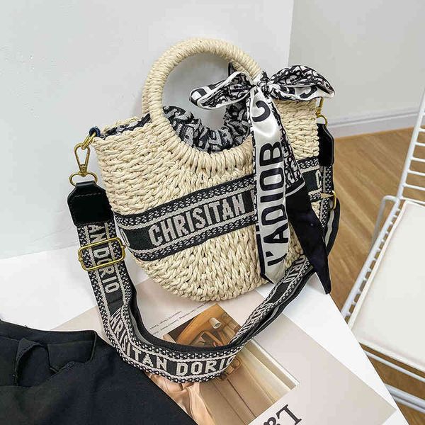 woven women's bag wide shoulder strap single shoulder messenger bag letter fashion straw woven silk towel beach purse sale
woven women's bag wide shoulder strap single shoulder messenger bag letter fashion straw woven silk towel beach purse sale