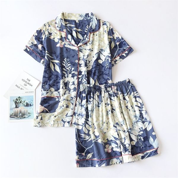 summer ladies 100%viscose pajama set short-sleeved shorts thin section home service loose large size two piece plus 220329, Black;red
summer ladies 100%viscose pajama set short-sleeved shorts thin section home service loose large size two piece plus 220329, Black;red