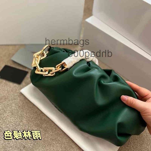 bottegas bags 2022 bag bvs bottegasvenetas designer women handbag thick chain cloud leather shoulder underarm 8t3k
bottegas bags 2022 bag bvs bottegasvenetas designer women handbag thick chain cloud leather shoulder underarm 8t3k