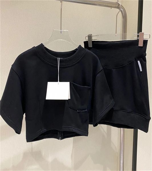 women two piece dress with letter knitting suit female long sleeve knitted black simple two sets autumn, White
women two piece dress with letter knitting suit female long sleeve knitted black simple two sets autumn, White