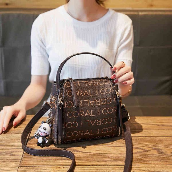 fashion trend new ladies luxury brand designer bag wholesale portable women's leisure single shoulder for
fashion trend new ladies luxury brand designer bag wholesale portable women's leisure single shoulder for