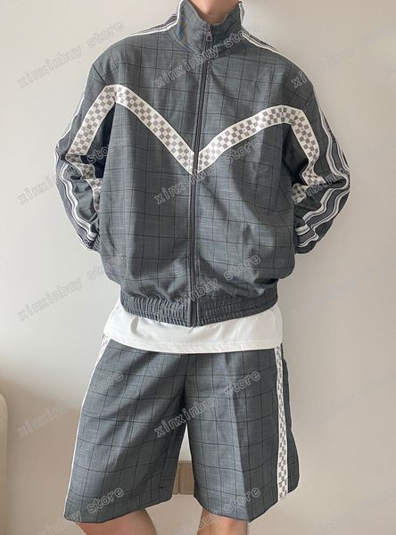 22ss men women designers jackets webbing lattice plaid cloth fabric man fashion streetwear blue black gray s-2xl, Black;brown
22ss men women designers jackets webbing lattice plaid cloth fabric man fashion streetwear blue black gray s-2xl, Black;brown