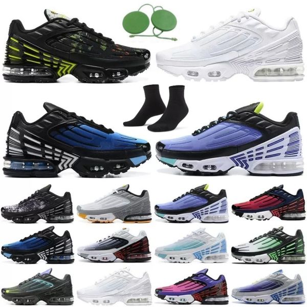 2021 men womens tn plus 3 running shoes tuned mens sneakers mesh triple white black blue navy orange red iridescent multi crater sports trai
2021 men womens tn plus 3 running shoes tuned mens sneakers mesh triple white black blue navy orange red iridescent multi crater sports trai