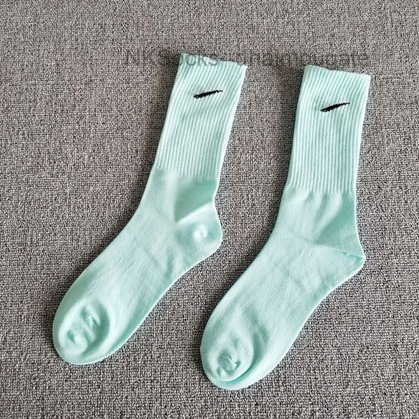 fashion men's classic socks women's rainbow candy color luxury hook brand designer sportsocks personality street men women long tu, Black
fashion men's classic socks women's rainbow candy color luxury hook brand designer sportsocks personality street men women long tu, Black