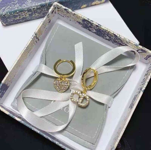 factory wholesale earrings love letter earrings female simple personality versatile small silver needle anti allergy earrings, Golden
factory wholesale earrings love letter earrings female simple personality versatile small silver needle anti allergy earrings, Golden