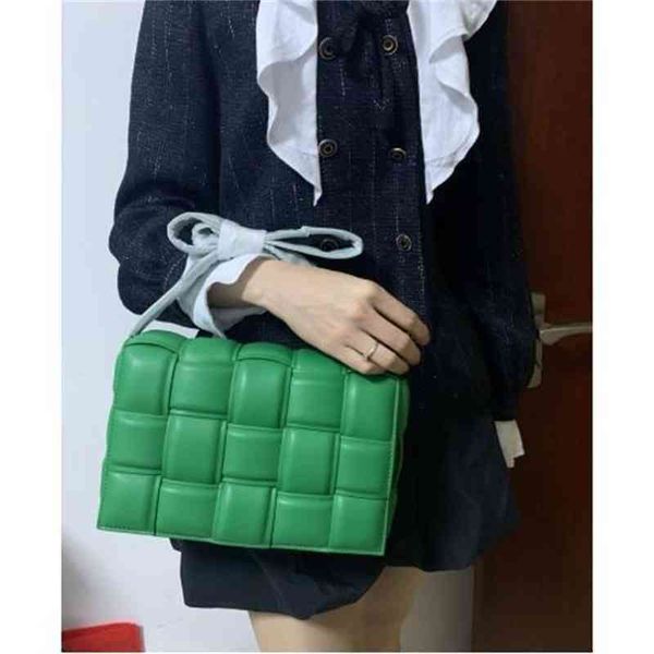 handbags venetas bag bottegaas designer women large vinada lambskin green luxury woven laice pillow bag tofu oblique cross leisure women
handbags venetas bag bottegaas designer women large vinada lambskin green luxury woven laice pillow bag tofu oblique cross leisure women