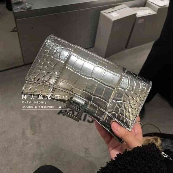 luxurys balencaigass fashion handbags b paris quality italy luxury bags chain hourglass messenger shoulder crossbody
luxurys balencaigass fashion handbags b paris quality italy luxury bags chain hourglass messenger shoulder crossbody