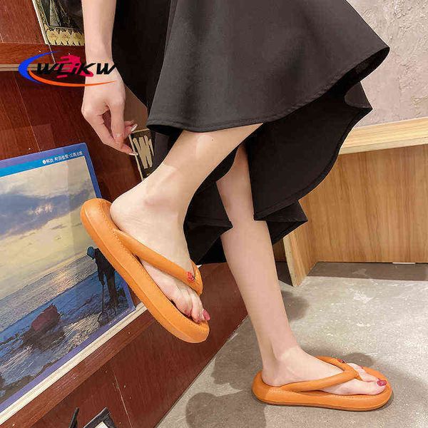 thick-soled flip flops women wear in summer stepping on shit home trend couple models beach sandals slippers with feet men t220728, Black
thick-soled flip flops women wear in summer stepping on shit home trend couple models beach sandals slippers with feet men t220728, Black
