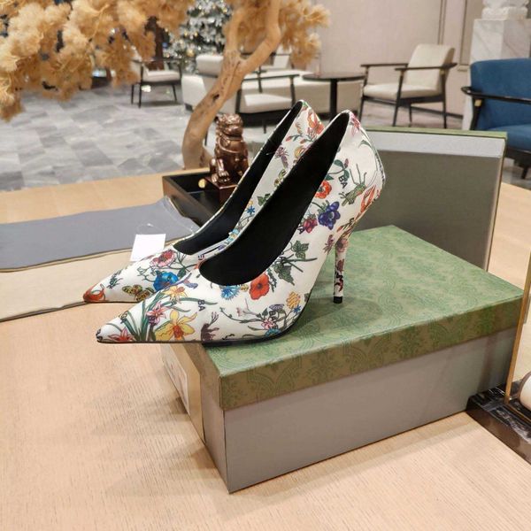 luxury brand ladies office party wedding dress shoe knife women's pumps dress shoes the hacker project collection flower bird letters p, Black
luxury brand ladies office party wedding dress shoe knife women's pumps dress shoes the hacker project collection flower bird letters p, Black