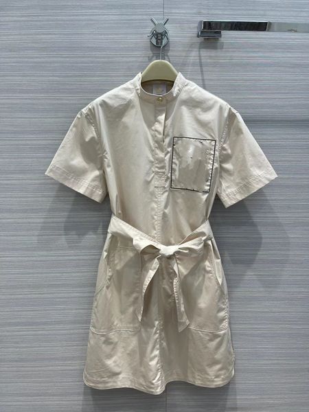 milan runway dresses 2022 summer autumn stand collar short sleeve women's designer dress brand same style sundress 0529-26, Black
milan runway dresses 2022 summer autumn stand collar short sleeve women's designer dress brand same style sundress 0529-26, Black