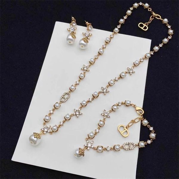 jewelry store 70% off necklace new full diamond five pointed star pearl bracelet female net red same style earrings, Silver
jewelry store 70% off necklace new full diamond five pointed star pearl bracelet female net red same style earrings, Silver
