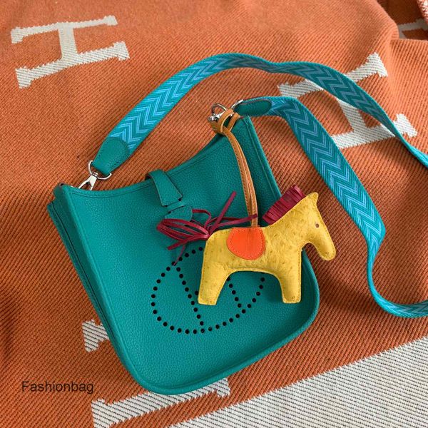 h designer bag hermee family shoulder bags evelyne women's evelyn mini bucket messenger texture
h designer bag hermee family shoulder bags evelyne women's evelyn mini bucket messenger texture