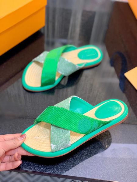 22 pink color overlapping slipper leather electric embroidered colorful denim sandals thick soled slippers personality trend versatile, Black
22 pink color overlapping slipper leather electric embroidered colorful denim sandals thick soled slippers personality trend versatile, Black