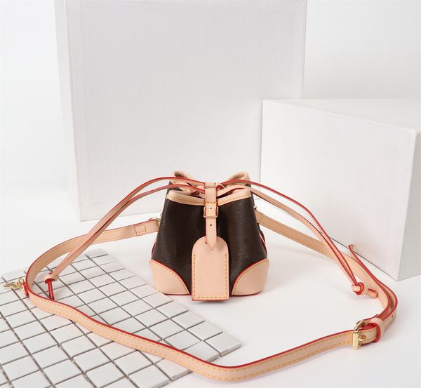 designer luxury handbags purses noe purse mini bucket bag women brand classic style genuine leather shoulder bags
designer luxury handbags purses noe purse mini bucket bag women brand classic style genuine leather shoulder bags