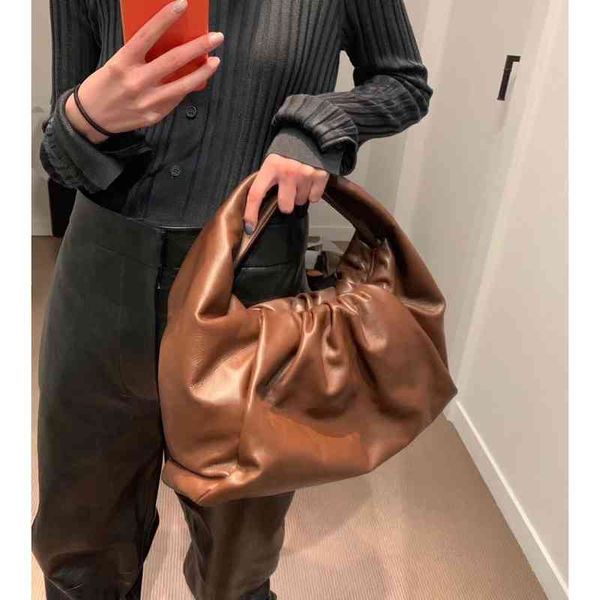 handbags designer bottegas women's venetas as horn early spring fashion simple and versatile leather underarm retro wr r7ia
handbags designer bottegas women's venetas as horn early spring fashion simple and versatile leather underarm retro wr r7ia