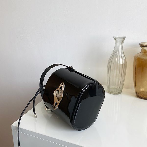 designer bag women's vivi22enne new empress dowager patent leather drawstring totebag big saturn handbag single shoulder messenger bags
designer bag women's vivi22enne new empress dowager patent leather drawstring totebag big saturn handbag single shoulder messenger bags