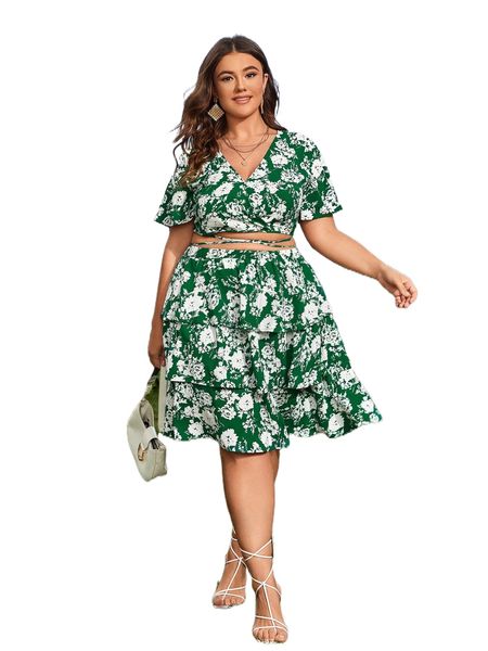 plus floral print crisscross tie back crop & layered hem skirt j69h#, Black
plus floral print crisscross tie back crop & layered hem skirt j69h#, Black
