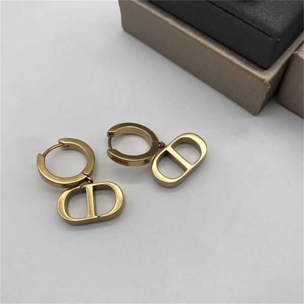 2022 36% off designer jewelry d old metal brass letter sense female ins style earrings large circle earrings, Golden
2022 36% off designer jewelry d old metal brass letter sense female ins style earrings large circle earrings, Golden