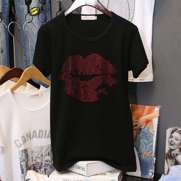 summer plus size short sleeve tshirt women lip print diamonds half sleeve pullovers black loose tee female 210320, White
summer plus size short sleeve tshirt women lip print diamonds half sleeve pullovers black loose tee female 210320, White
