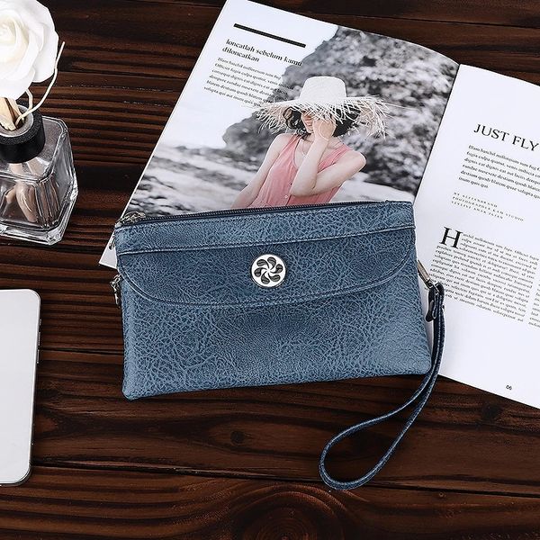 2022 women small shoulder purse clutch bag multi-pocket crossbody bags handbag pu envelope money phone ipad pack for ladies 209, Red;black
2022 women small shoulder purse clutch bag multi-pocket crossbody bags handbag pu envelope money phone ipad pack for ladies 209, Red;black