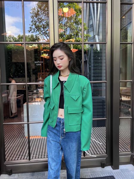 women's jackets designer 22 spring and summer new niche design triangle label lapel green coat small fragrance celebrity temperament 0j, Black;brown
women's jackets designer 22 spring and summer new niche design triangle label lapel green coat small fragrance celebrity temperament 0j, Black;brown