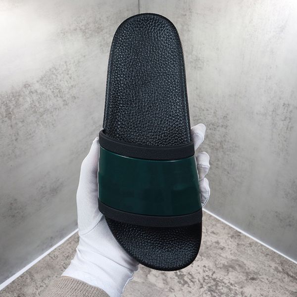 2022 summer women's slippers men's designer slippers floral damask flat sole slippers cuffs casual fashion beach shoes sandals loa, Black
2022 summer women's slippers men's designer slippers floral damask flat sole slippers cuffs casual fashion beach shoes sandals loa, Black